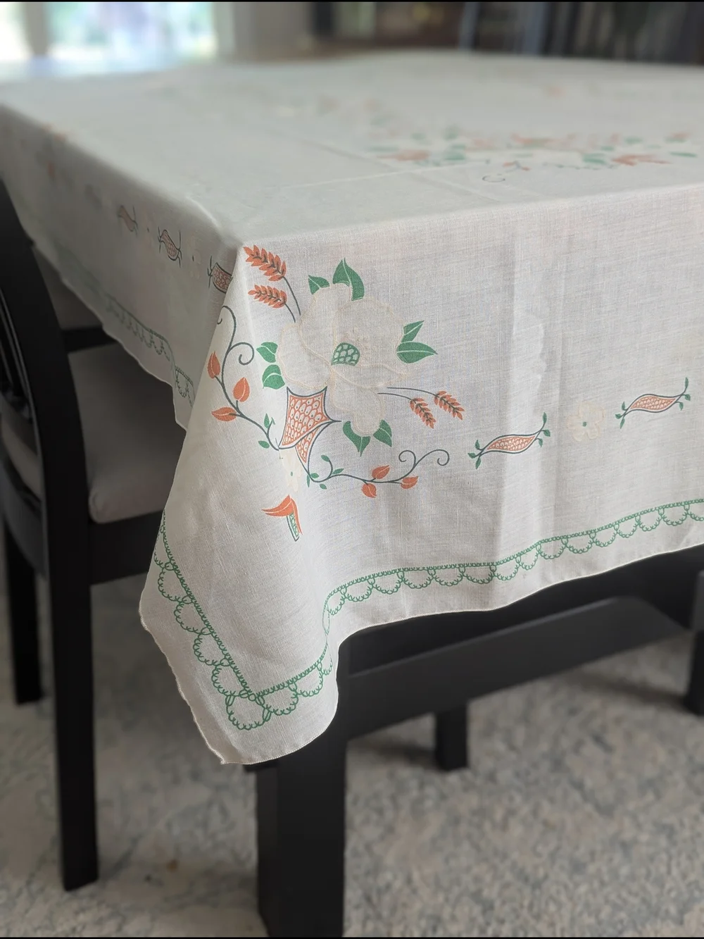 Printed Floral Linen Tablecloth – Southern Cottage, 70